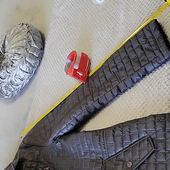 Quilted Blazer - Picture 7 of 8